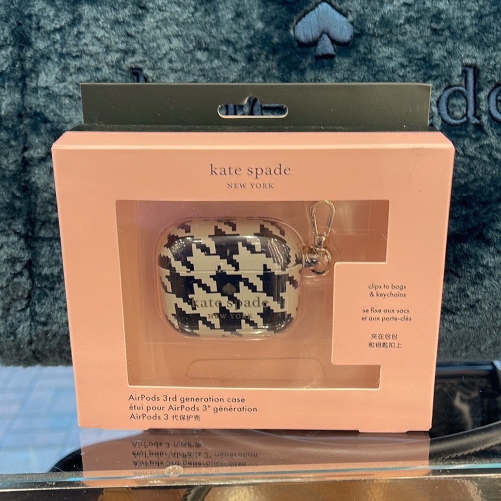 Kate Spade AirPods Pro Gen 3 Case Boxed K8148 - Picture 5 of 16